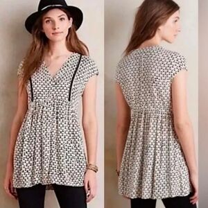 Anthropologie Vanessa Virginia Ladder Lace Tunic Top Gray Motif Size XS Babydoll